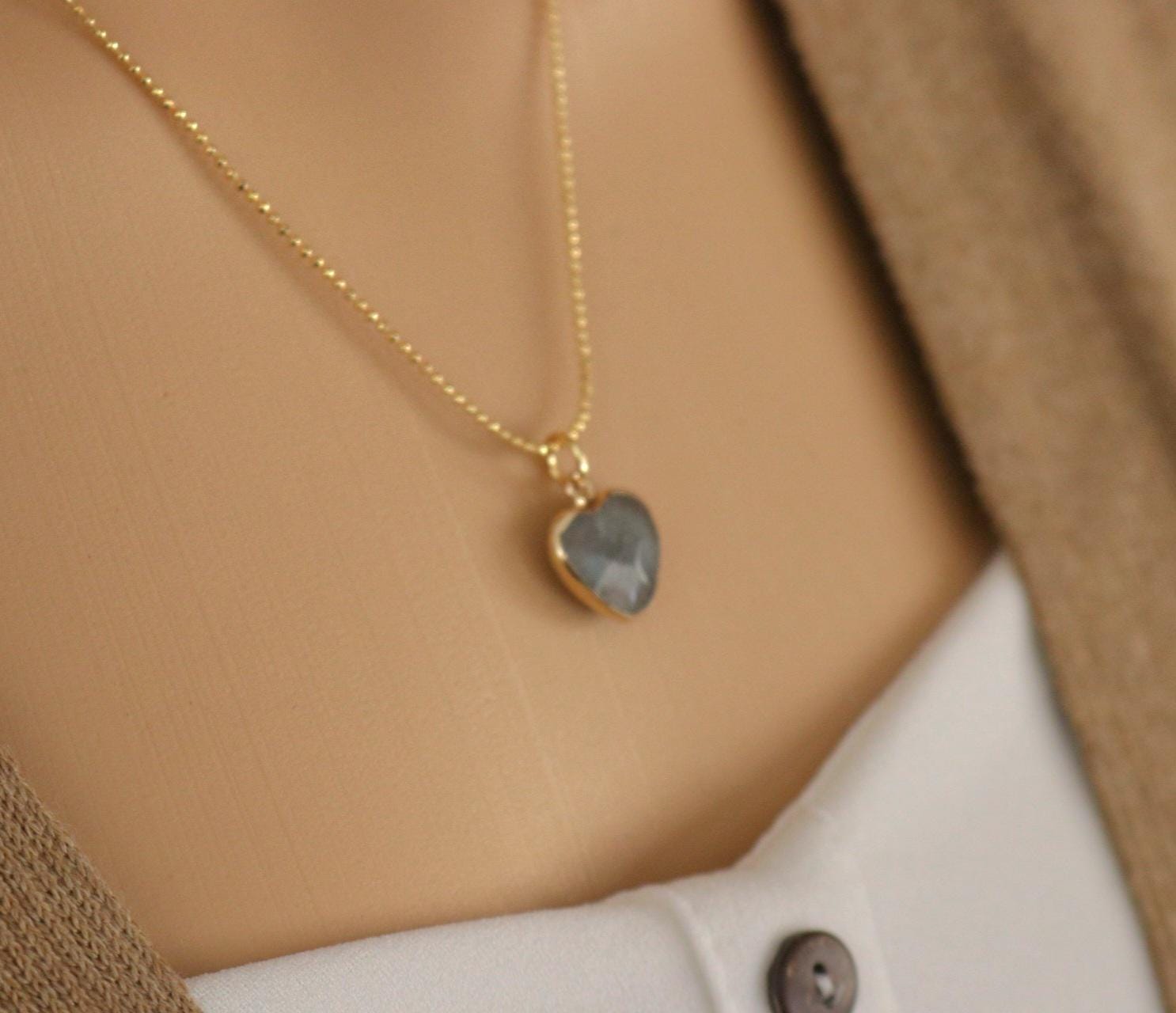 Heart Gemstone Necklace, Rose quartz necklace, Clear quartz necklace, thin gold necklaces, Labradorit necklace, Heart necklace gifted