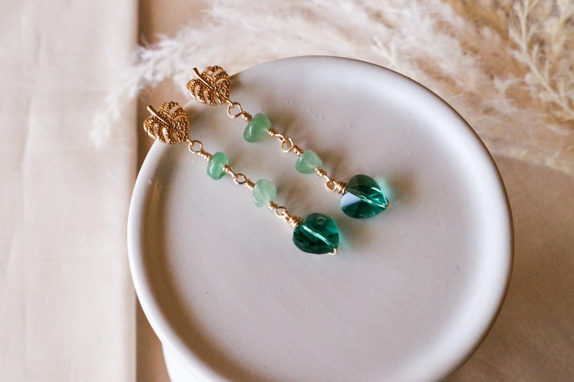 Aventurine Earrings, minimalistic earring, Valentins earrings, Heartful earrings, gifted earrings gifted daughter gift, gift for- her