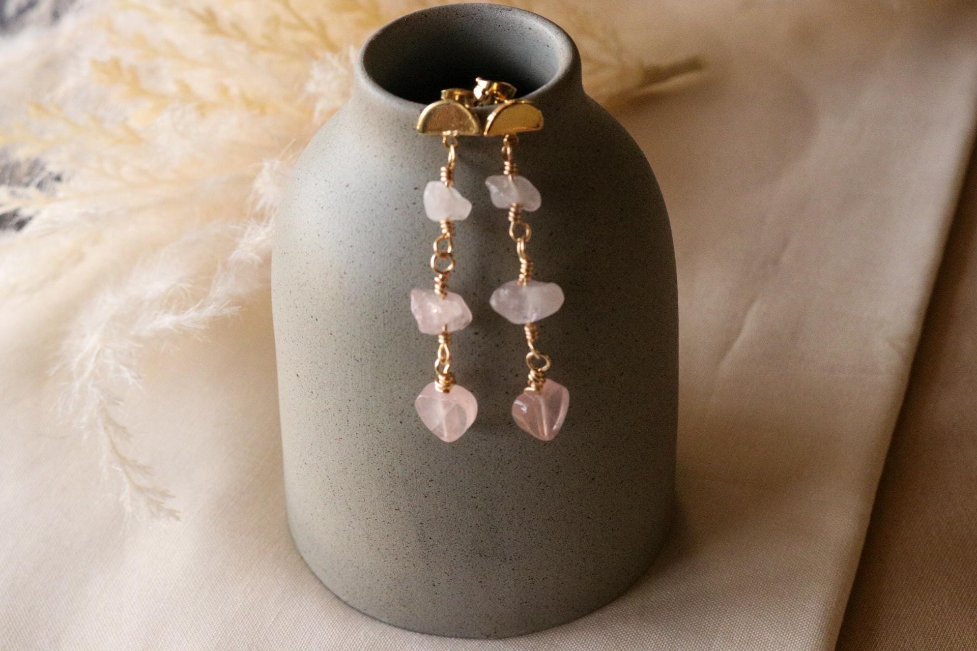 Rose quartz earrings, dropping earring, gold minimalistic earrings, gifted rose quartz, nature rose quartz, love-stone, valentins earrings,