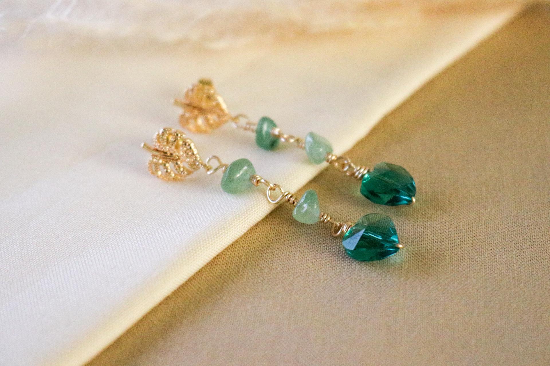Aventurine Earrings, minimalistic earring, Valentins earrings, Heartful earrings, gifted earrings gifted daughter gift, gift for- her