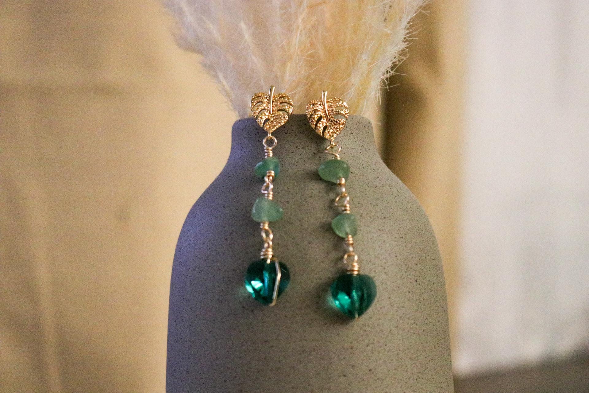 Aventurine Earrings, minimalistic earring, Valentins earrings, Heartful earrings, gifted earrings gifted daughter gift, gift for- her
