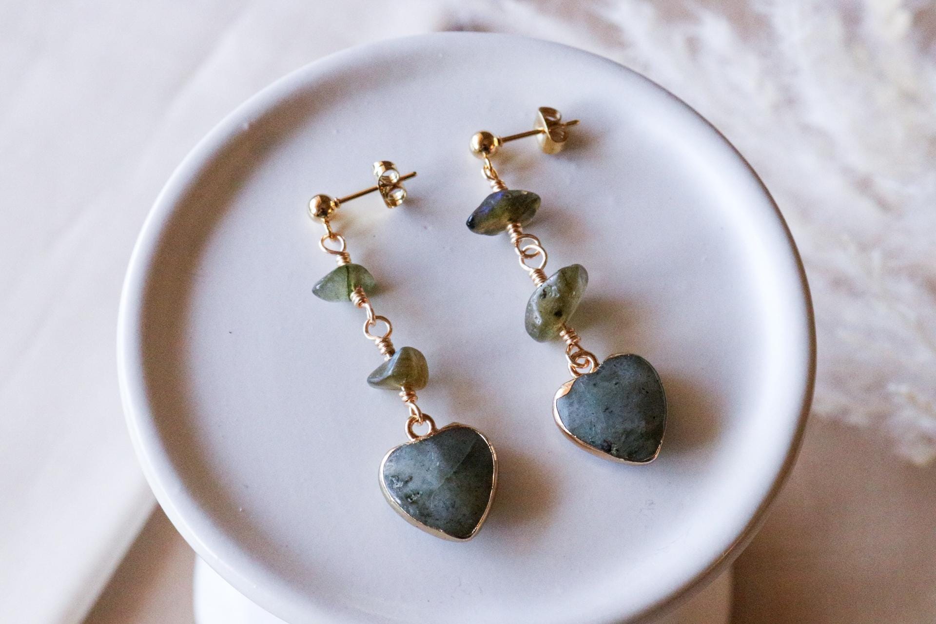 Heart Labradorite Earrings, Valentins earrings, crystal earrings dainty, Heartful earrings, gifted earrings valentine's gift, heartful gift
