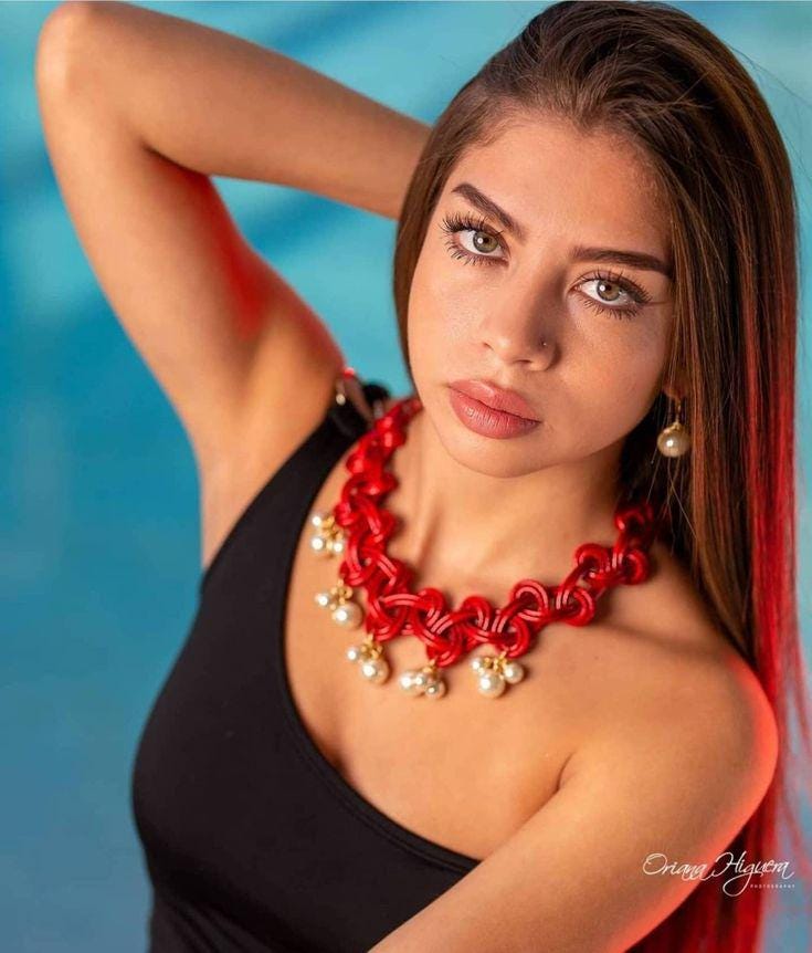 Pearl choker necklace, chunky choker necklace, leather choker red, black necklace choker, gifted choker, chunky charm necklace, moms gifted