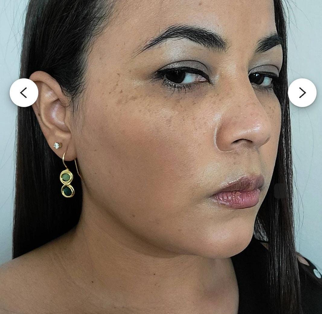 Dainty minimalist earrings, tini earrings, huggie earrings, crystal earrings, drops earrings, dropping earring, minimalist earring