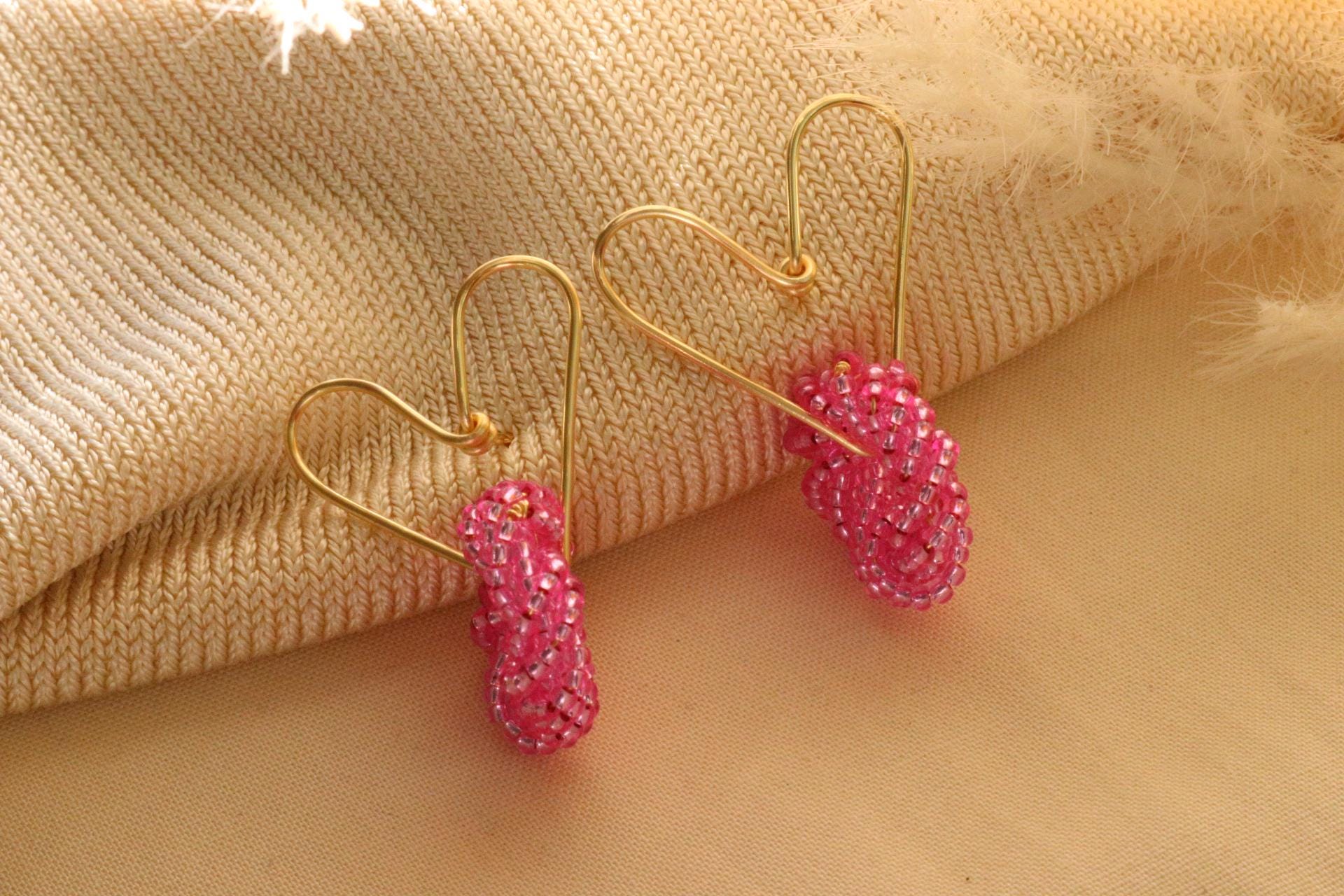 Heart earrings, heartful earrings, heart gold earrings, minimalistic earrings, dainty earrings, huggie hoop earrings, coquette jewelry